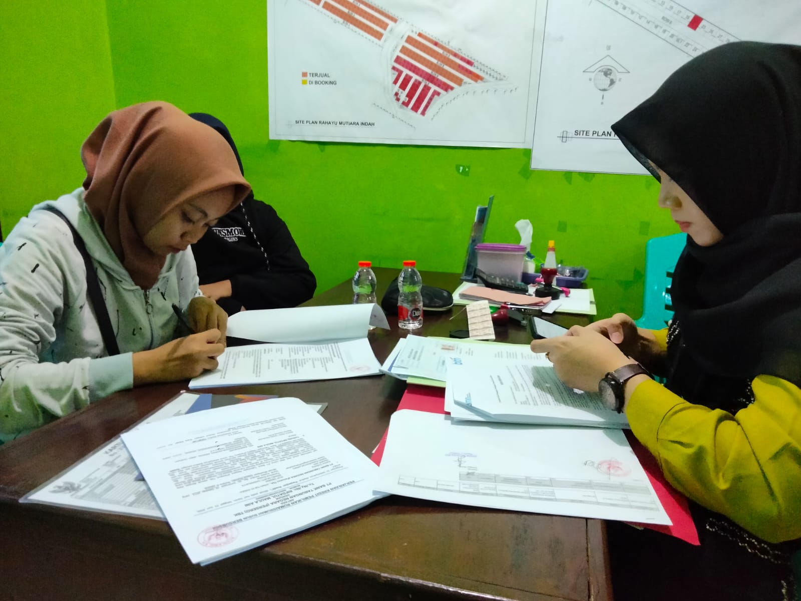 SERAH TERIMA KUNCI B145